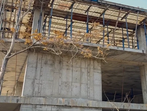 المشروع الإنشائي دروازه شیراز باستخدام قالب بوليمر خرسانی